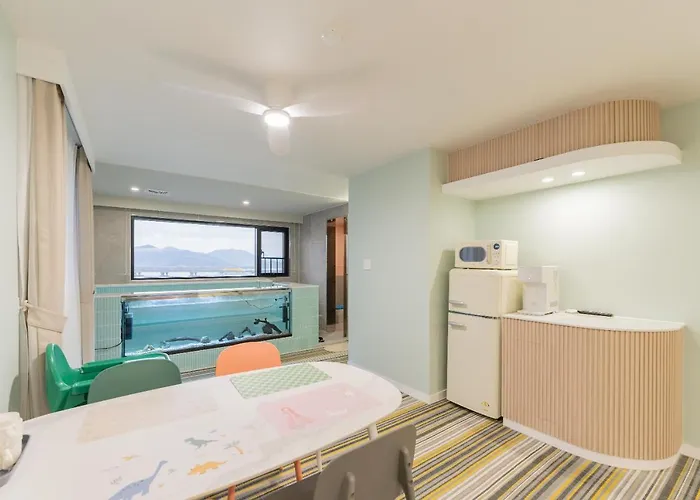 Denbasta Kids Hotel *